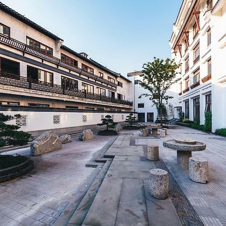 Atour Hotel Haining Leather City South Gate מראה חיצוני תמונה