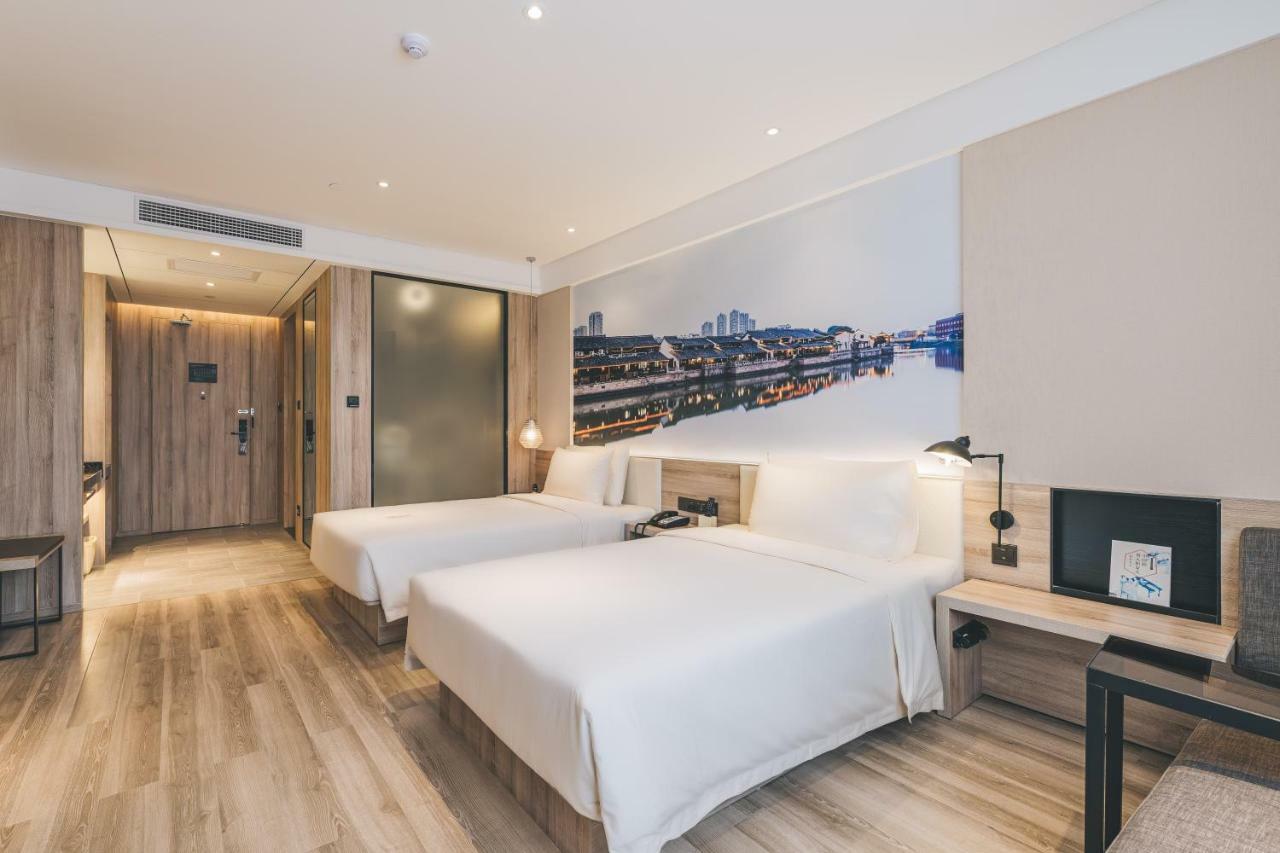 Atour Hotel Haining Leather City South Gate מראה חיצוני תמונה